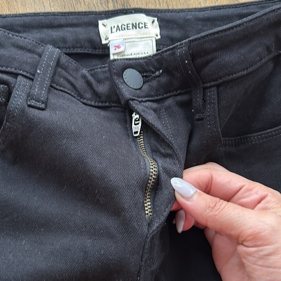 L'agence Kendra Crop Flare Jeans - Picture 5 of 7